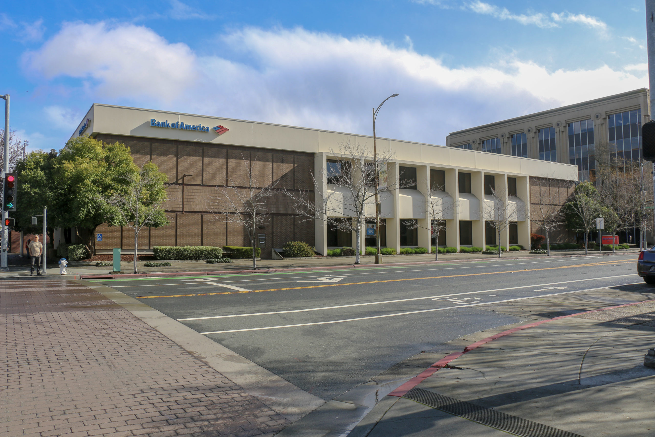 FOR LEASE | 10 Santa Rosa Avenue