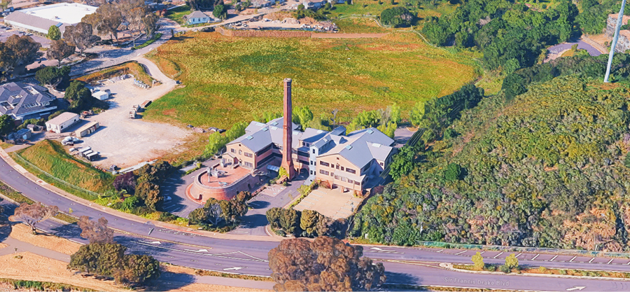 FOR LEASE | Iconic Marin County Restaurant Space | 125 E. Sir Francis Drake, Larkspur, CA 94939