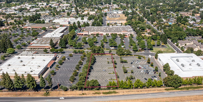 FOR LEASE | 437 N Orchard Avenue, Ukiah, CA 95482